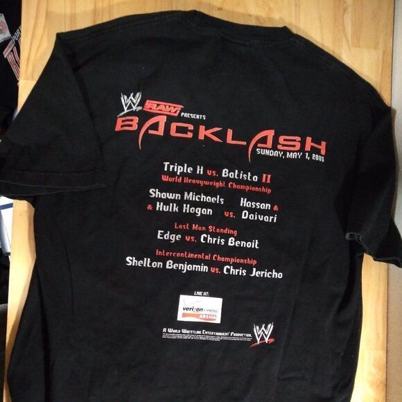 RARE WWE Raw Crew Backlash 2005  Event Triple H Edge Hulk Hogan T-Shirt - Picture 1 of 9
